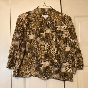 Christopher & Banks PXL jacket. 3/4 sleeves. Zip front.